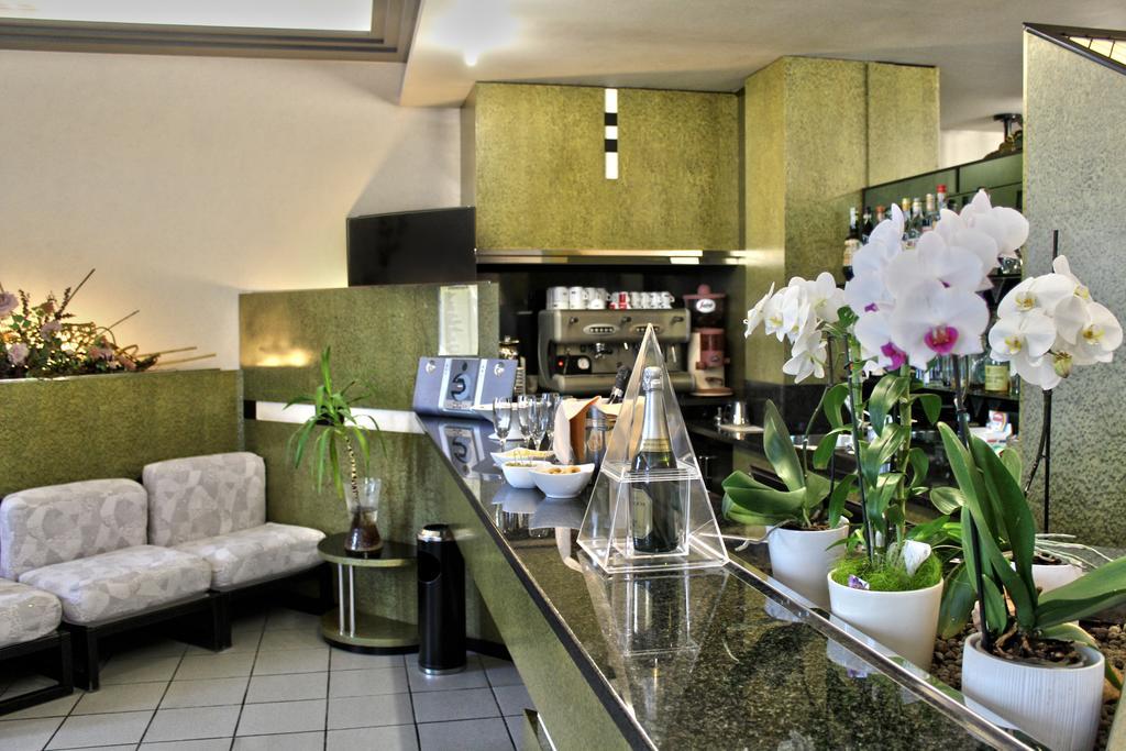 Park Hotel Castrocaro Terme Exterior photo