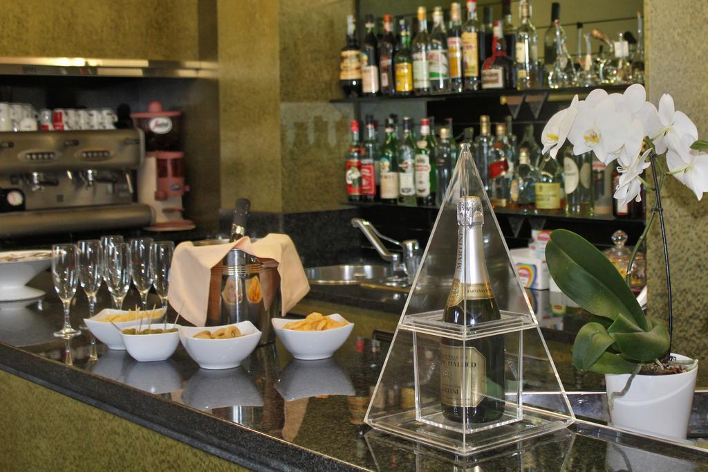 Park Hotel Castrocaro Terme Exterior photo