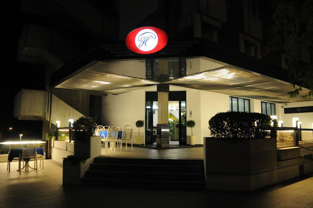 Park Hotel Castrocaro Terme Exterior photo